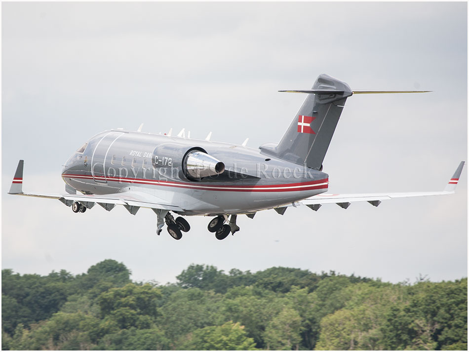 Bombardier Challenger CL604